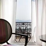قصر فندق 5*