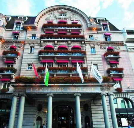 Palace 5*
