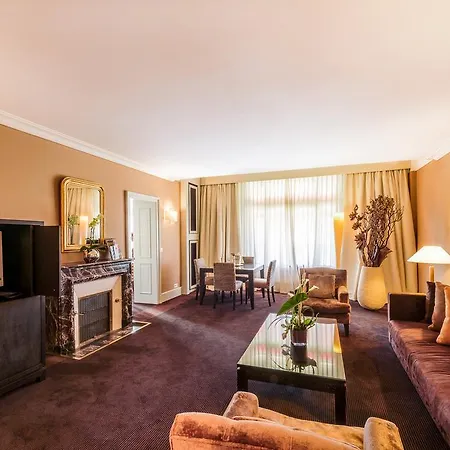 Palace 5*
